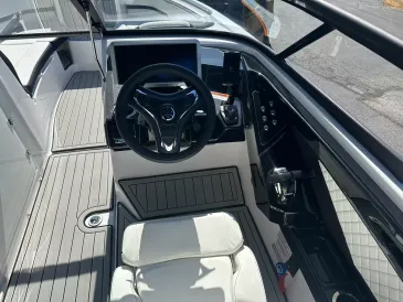 2026 Yamaha 252SD-10