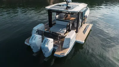 New 2027 Saxdor SX400 GTC for Sale | Vancouver, BC | M&P Yacht Centre | 6a57ea3a2c077b748000e1fe
