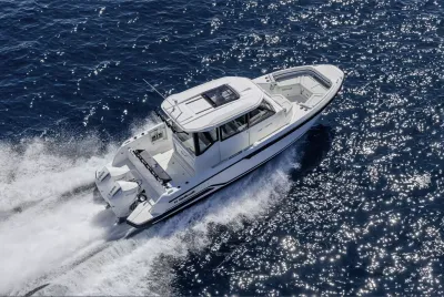 New 2027 Wellcraft 28 Explorer for Sale | Vancouver, BC | M&P Yacht Centre | 6a531ebb8e98643edb03df54