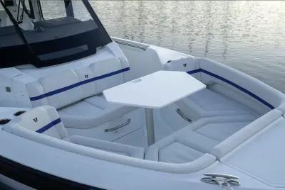 New 2027 Wellcraft 28 Explorer for Sale | Vancouver, BC | M&P Yacht Centre | 6a531ebb8e98643edb03df54