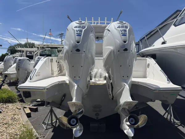 2027 Pursuit S 358 detail image 4