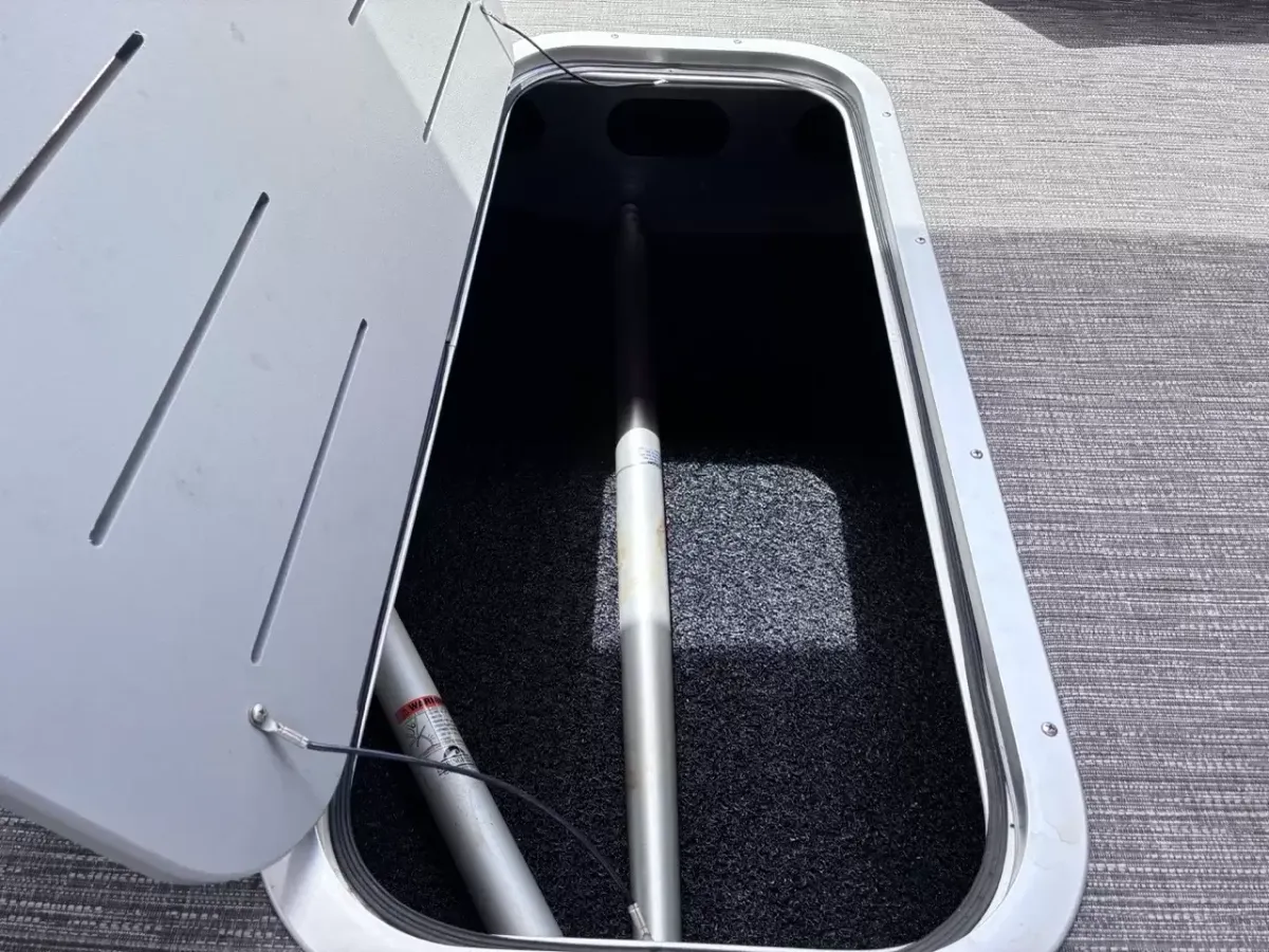 dummy-boat-img