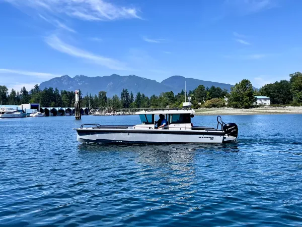 2019 Axopar 28 Cabin