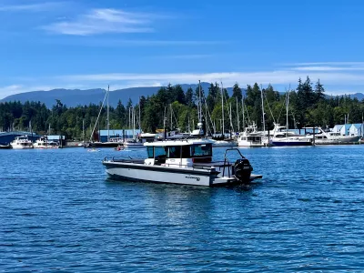 Pre-Owned 2019 Axopar 28 Cabin for Sale | Vancouver, BC | M&P Yacht Centre | 6a5a90c4d41ce902f706f68a