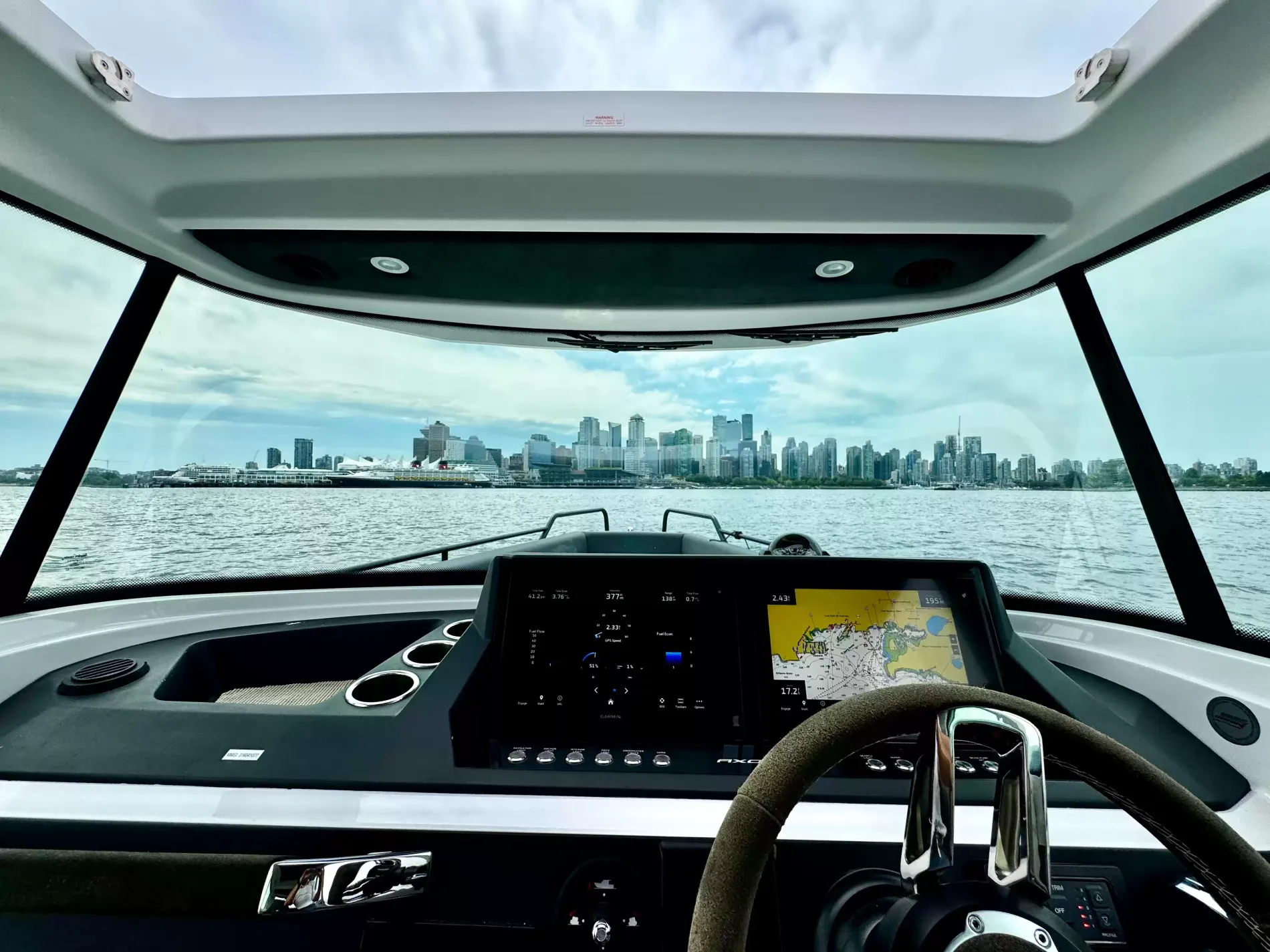 Pre-Owned 2019 Axopar 28 Cabin for Sale | Vancouver, BC | M&P Yacht Centre | 6a5a90c4d41ce902f706f68a