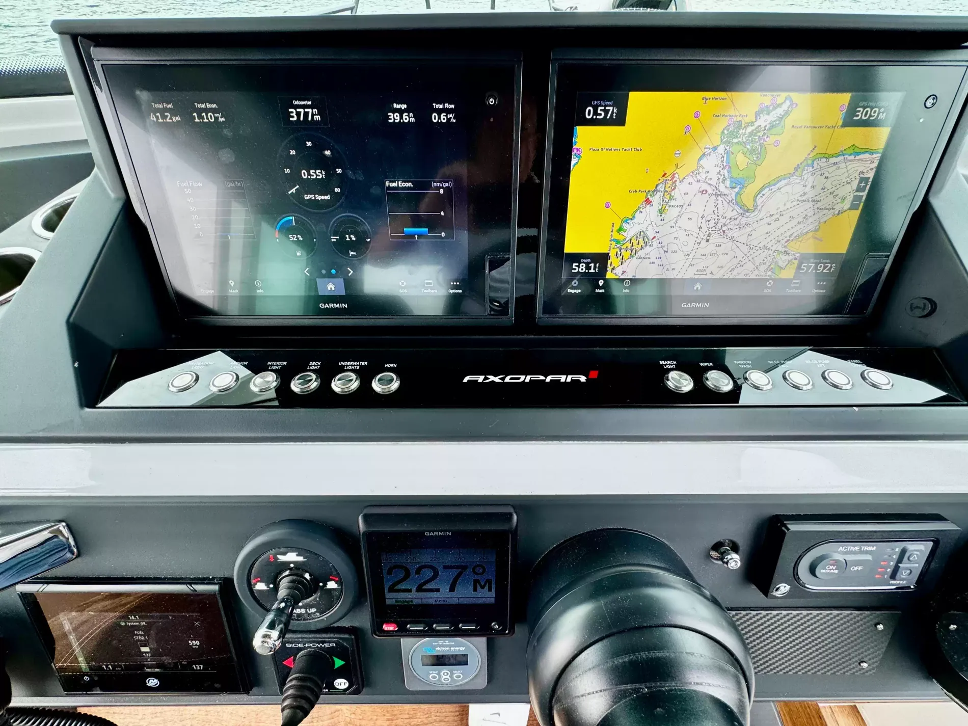Pre-Owned 2019 Axopar 28 Cabin for Sale | Vancouver, BC | M&P Yacht Centre | 6a5a90c4d41ce902f706f68a
