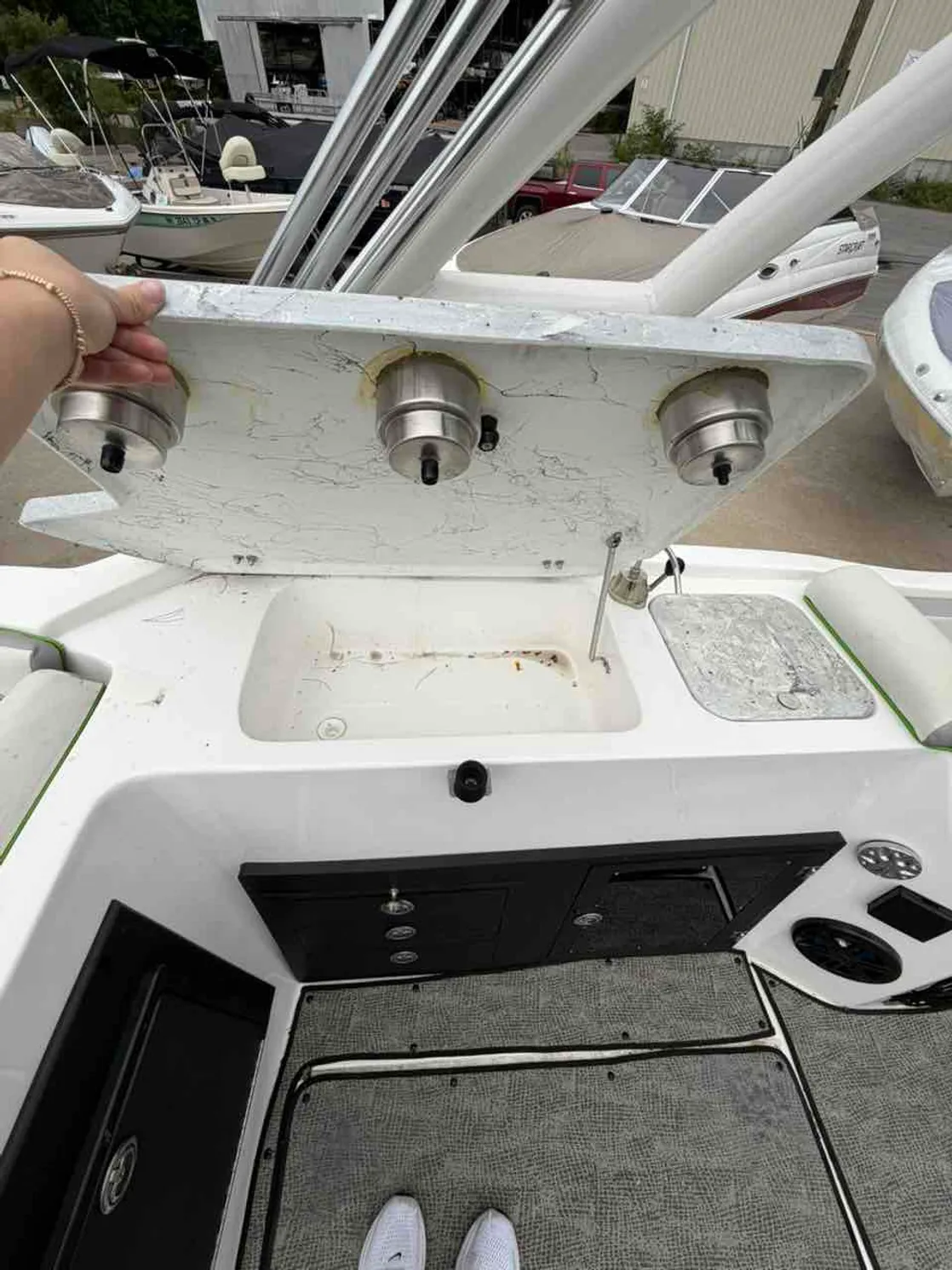 dummy-boat-img