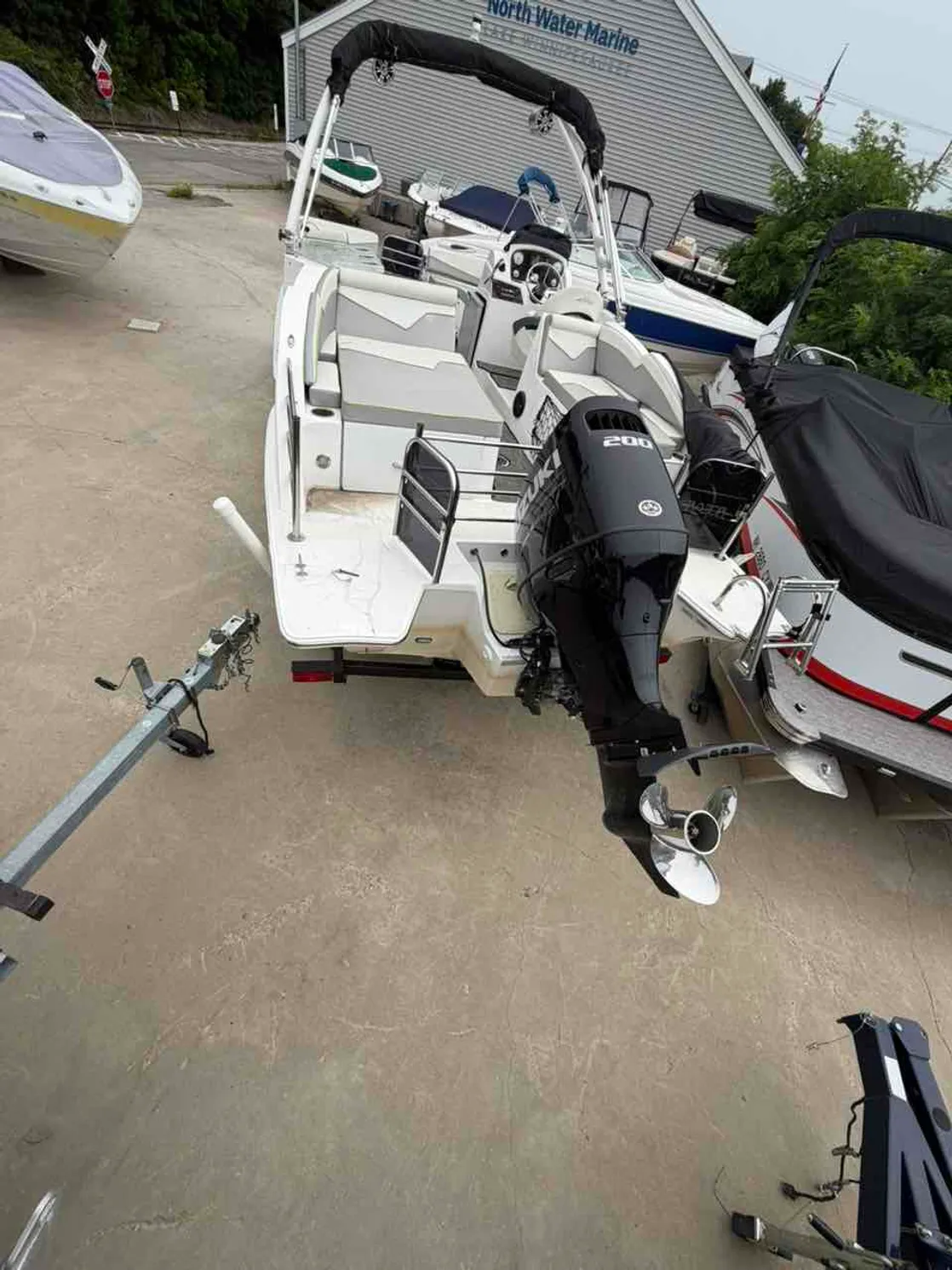 dummy-boat-img