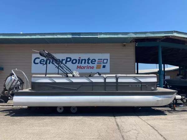 2018 Misty Harbor B2585CU-7