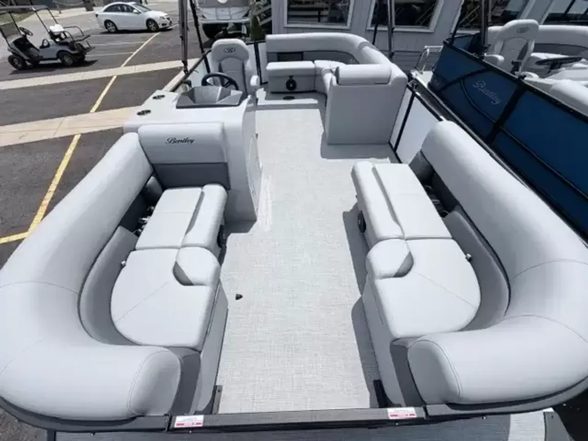 dummy-boat-img