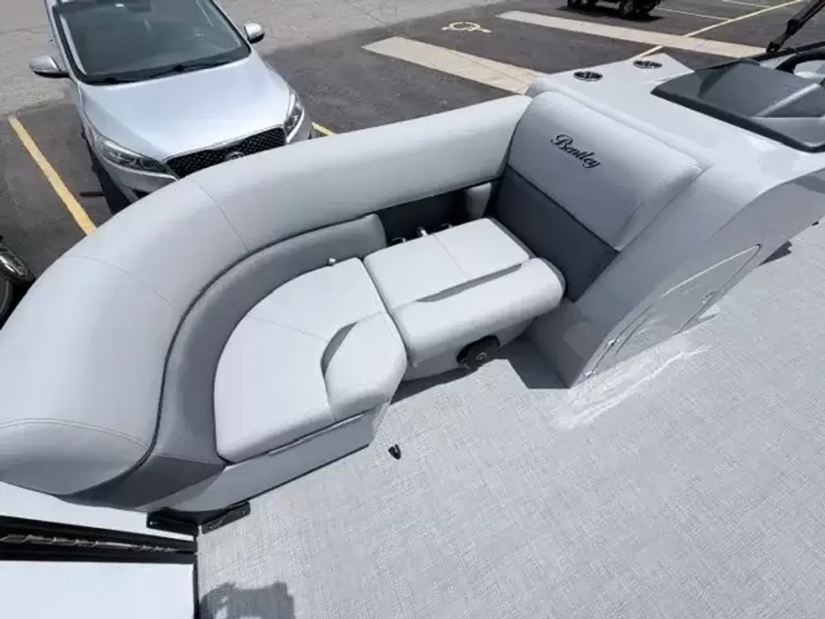 dummy-boat-img