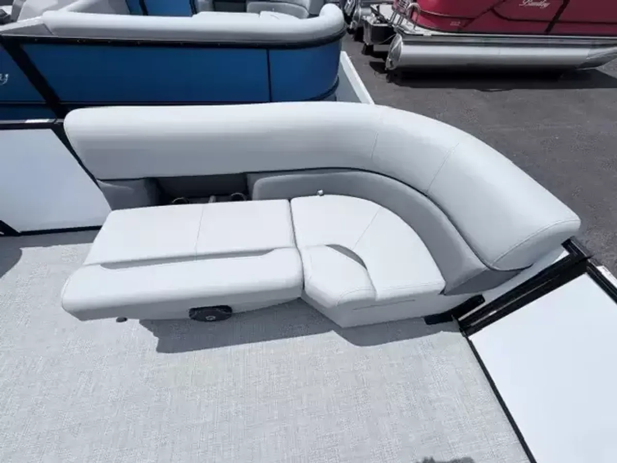 dummy-boat-img