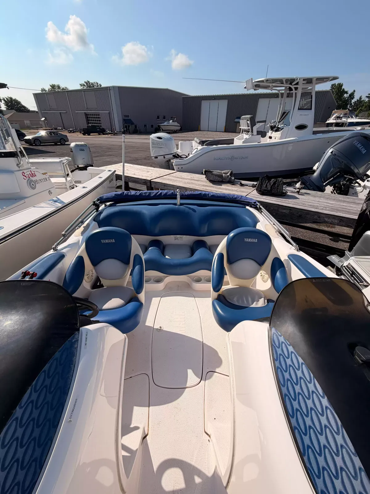 dummy-boat-img