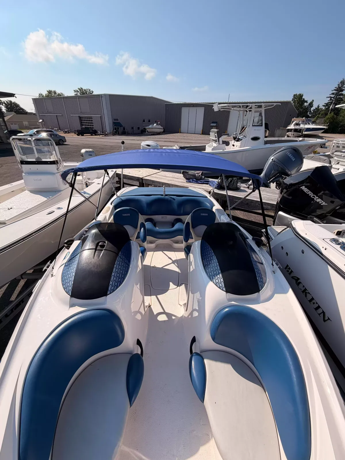 dummy-boat-img