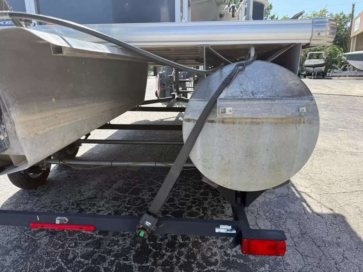 dummy-boat-img