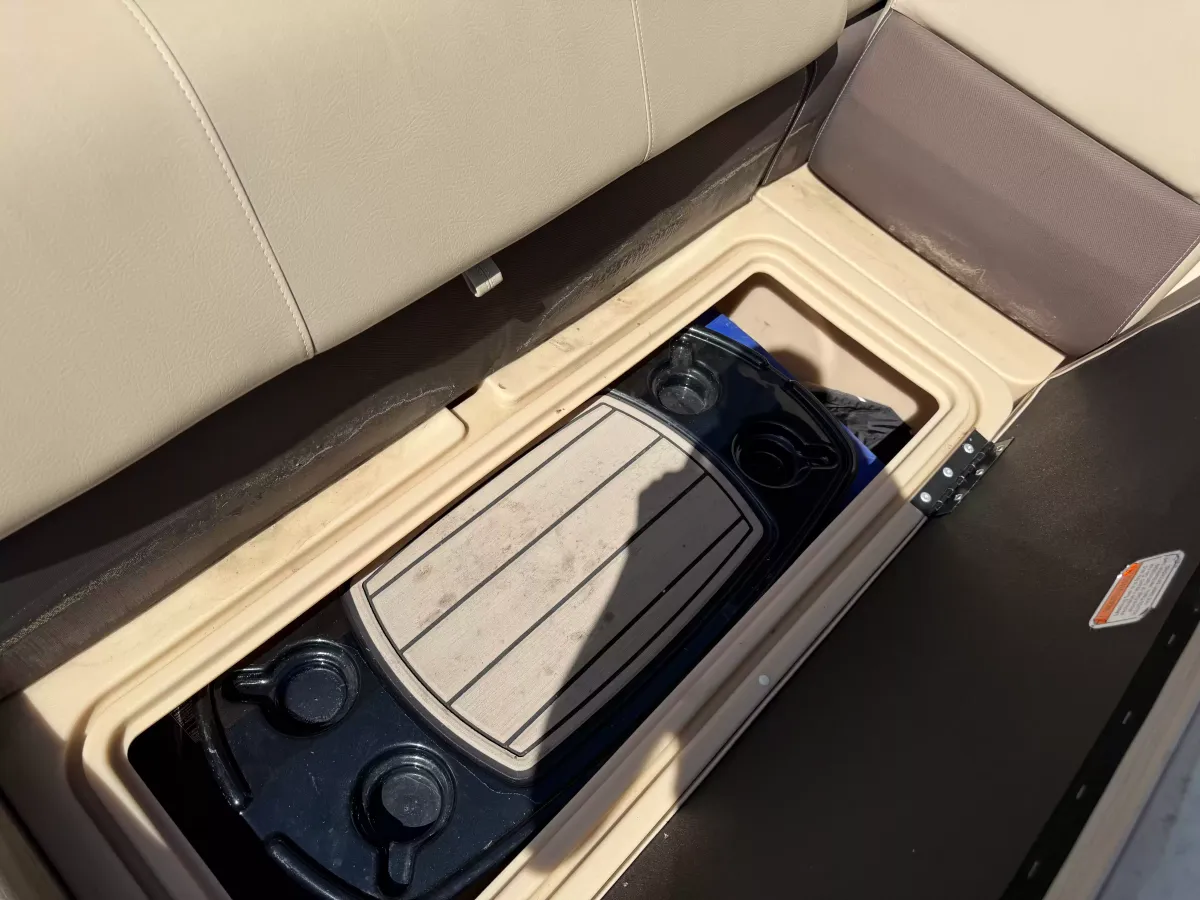 dummy-boat-img