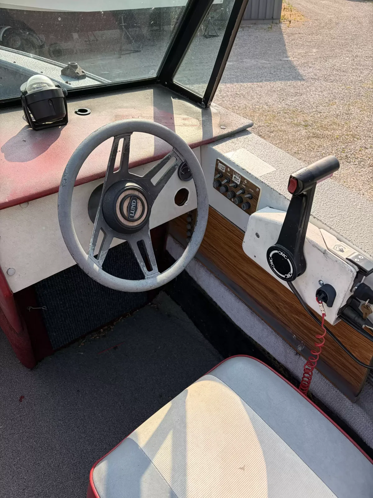 dummy-boat-img