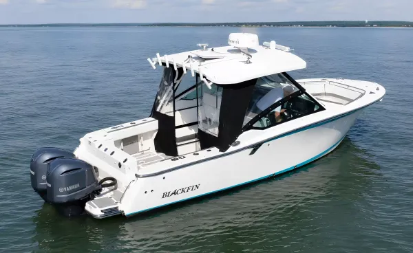 2021 Blackfin 272 DC detail image 5