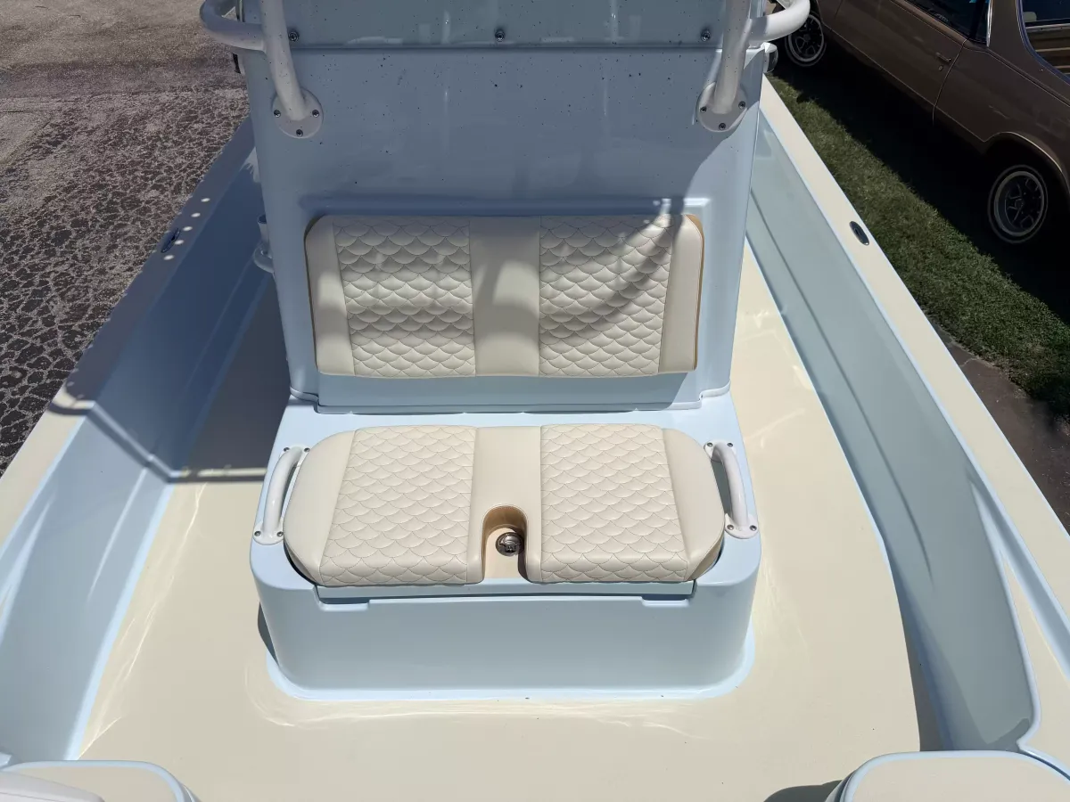 dummy-boat-img