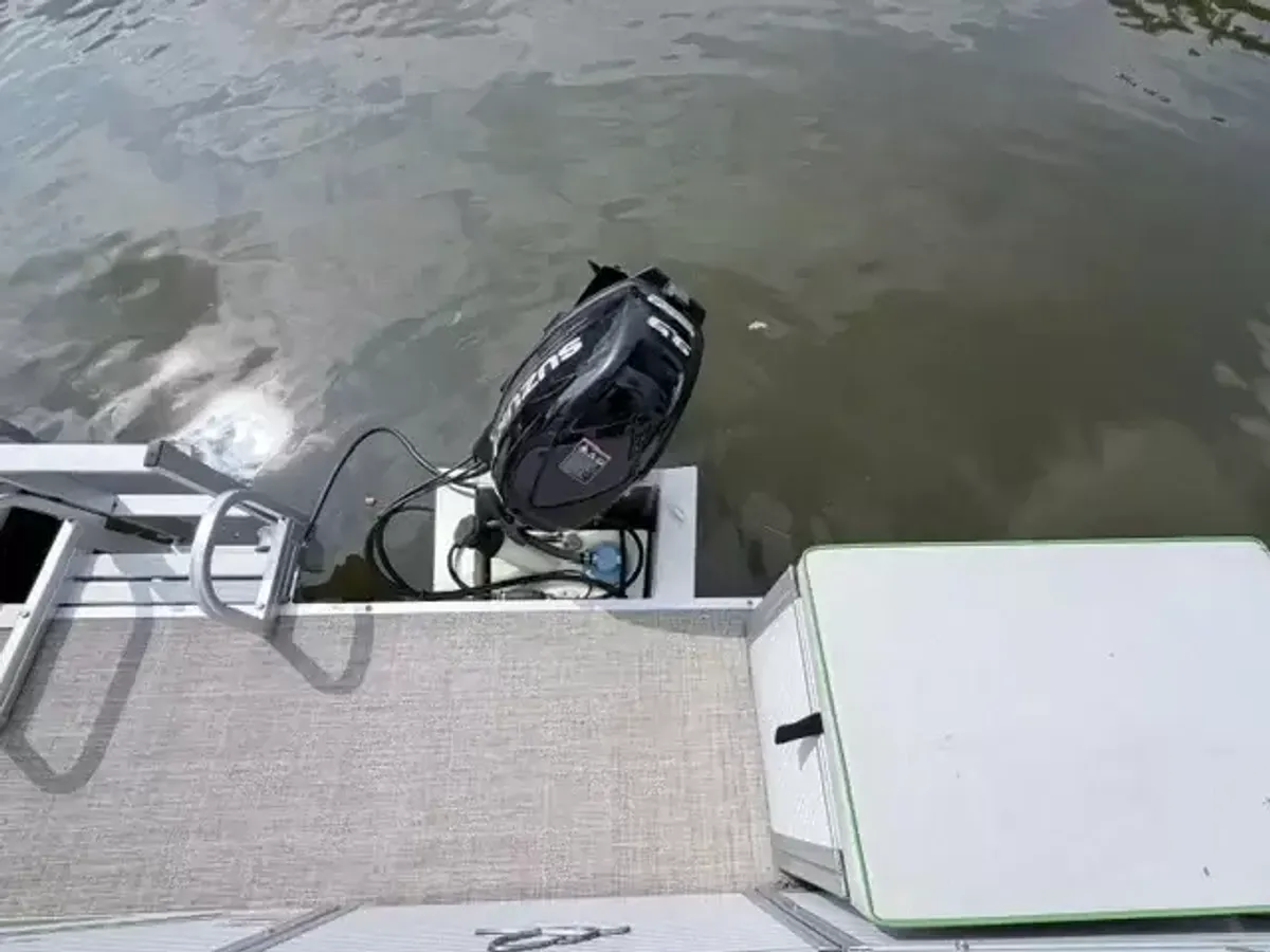 dummy-boat-img