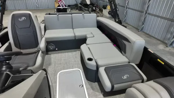 2027 Barletta Cabrio 22U-60