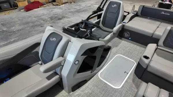 2027 Barletta Cabrio 22U-42