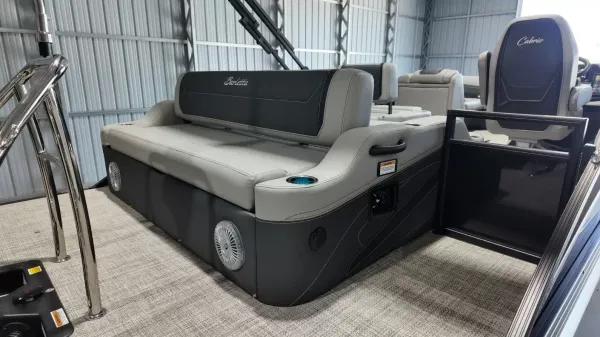 2027 Barletta Cabrio 22U-67