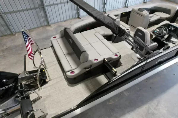 2027 Barletta Cabrio 22U-69