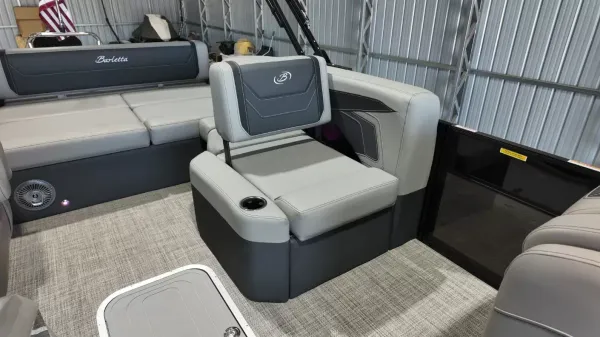 2027 Barletta Cabrio 22U-53