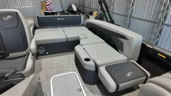2027 Barletta Cabrio 22U-57