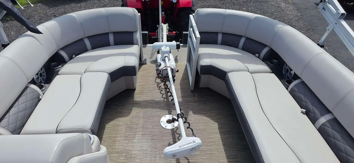 2019 Bennington 23SXP