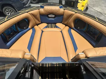 2026 Centurion Ri230 -12