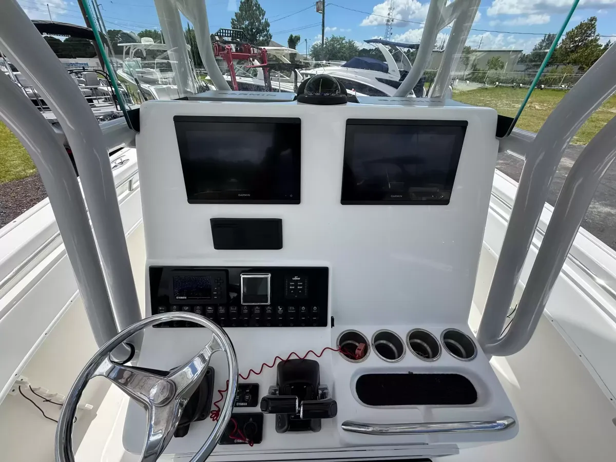 2020 Cape horn 27os