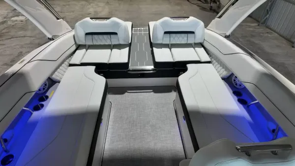 2027 Regal LS6-52