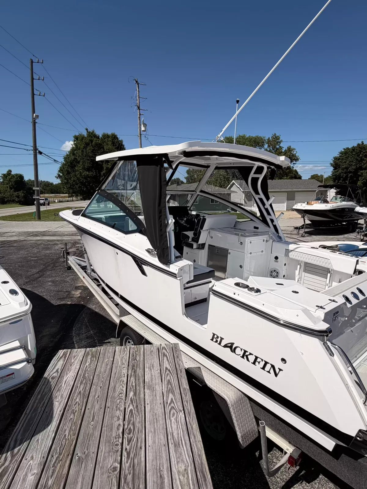 dummy-boat-img