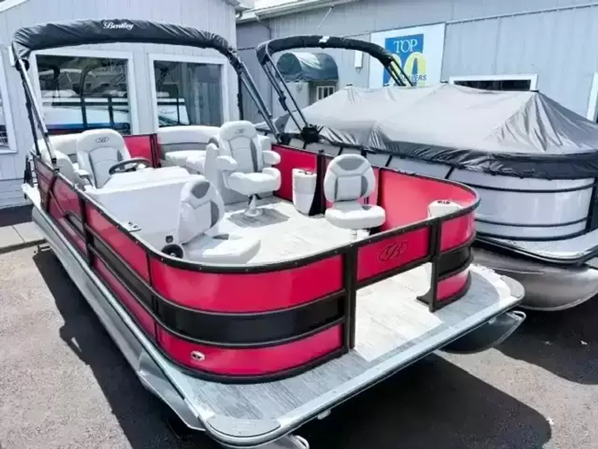 dummy-boat-img