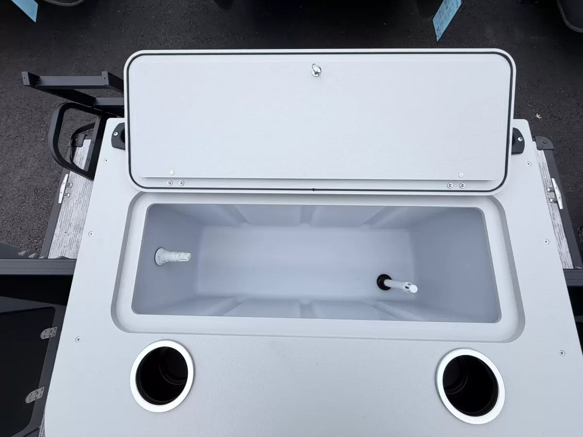 dummy-boat-img