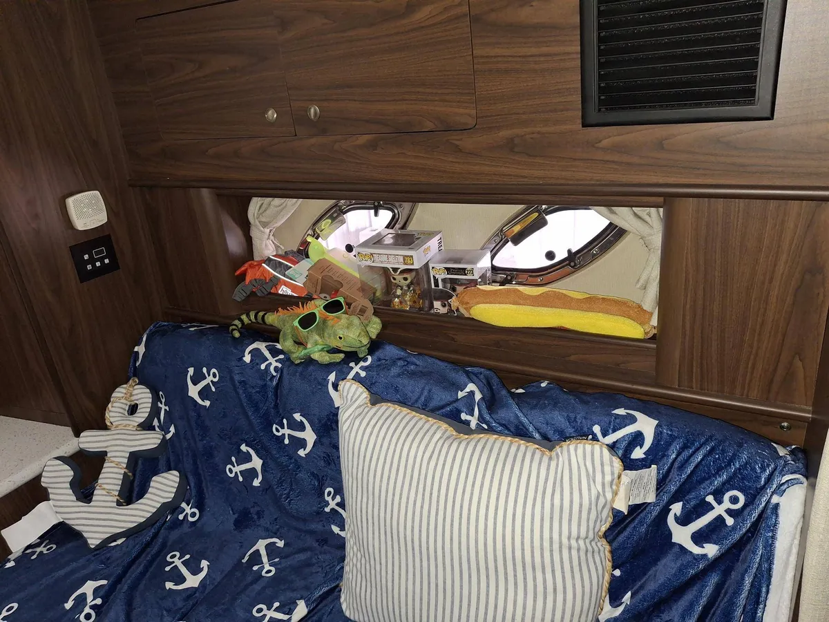 dummy-boat-img