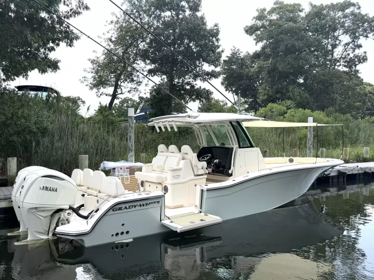2027 Grady White COASTAL EXPLORER 321