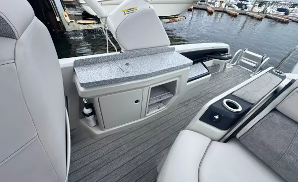 2022 Avalon CATALINA VERSATILE REAR BENCH WINDSHIELD 2785 detail image 10