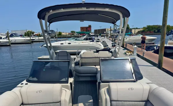 2022 Avalon CATALINA VERSATILE REAR BENCH WINDSHIELD 2785 detail image 22