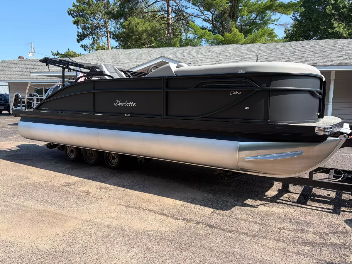 boat-carouselImage-image