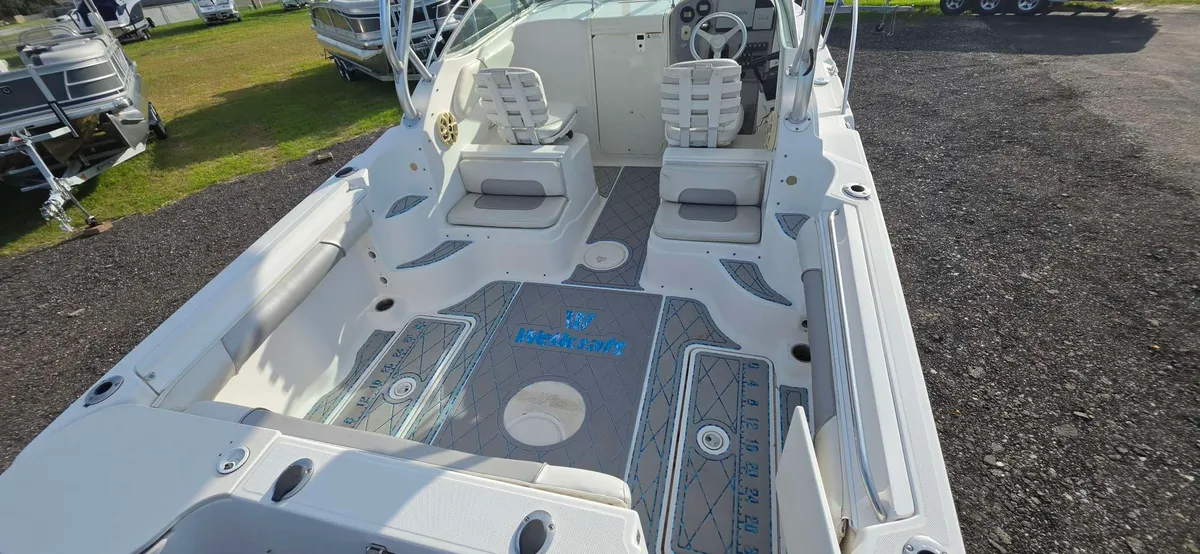 2008 Wellcraft 252 W.A.
