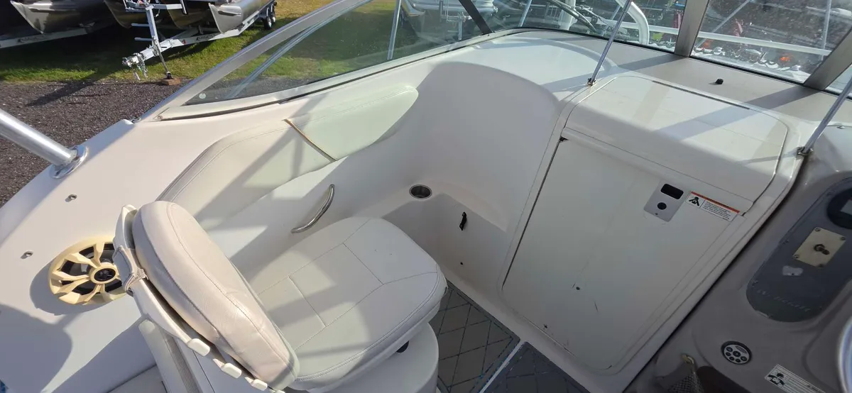 2008 Wellcraft 252 W.A.