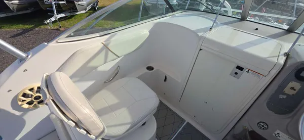 2008 Wellcraft 252 W.A.