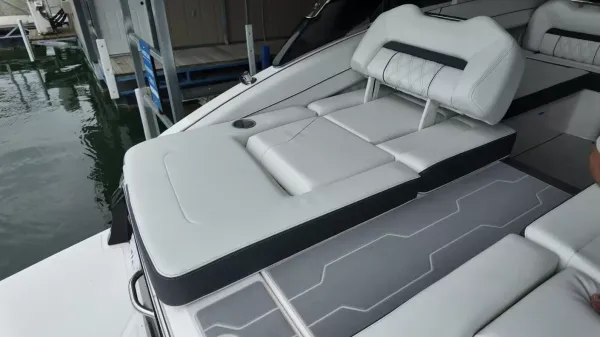 2027 Regal LS6 Surf-46