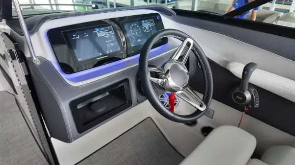 2027 Regal LS6 Surf-18