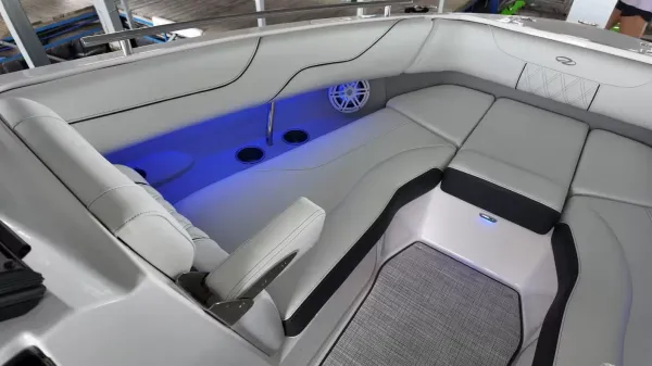 2027 Regal LS6 Surf-9
