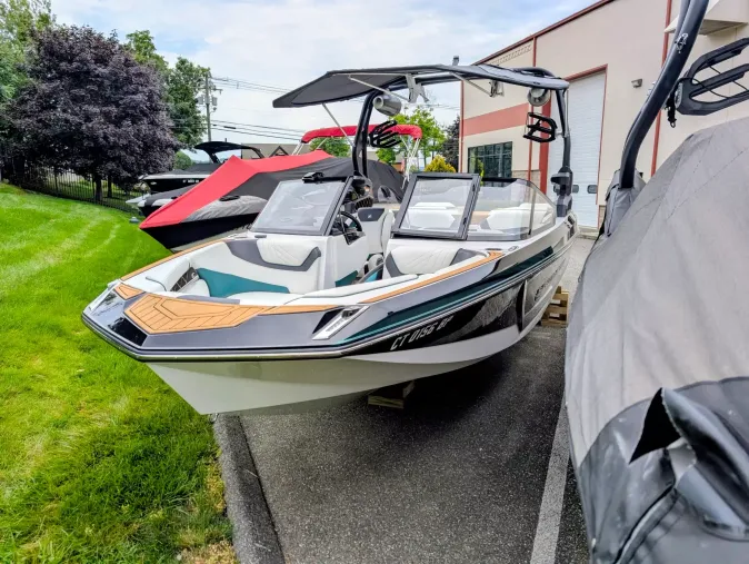 2022 Nautique GS22