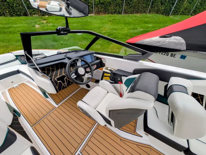 2022 Nautique GS22